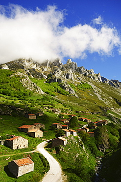 sotres un  pueblo con encanto